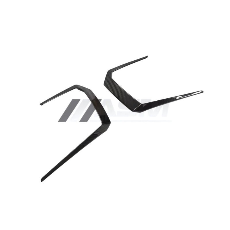 Side angle view of Lamborghini Urus pre-preg carbon fibre front bumper canards – ASM Sports Tech premium aero styling