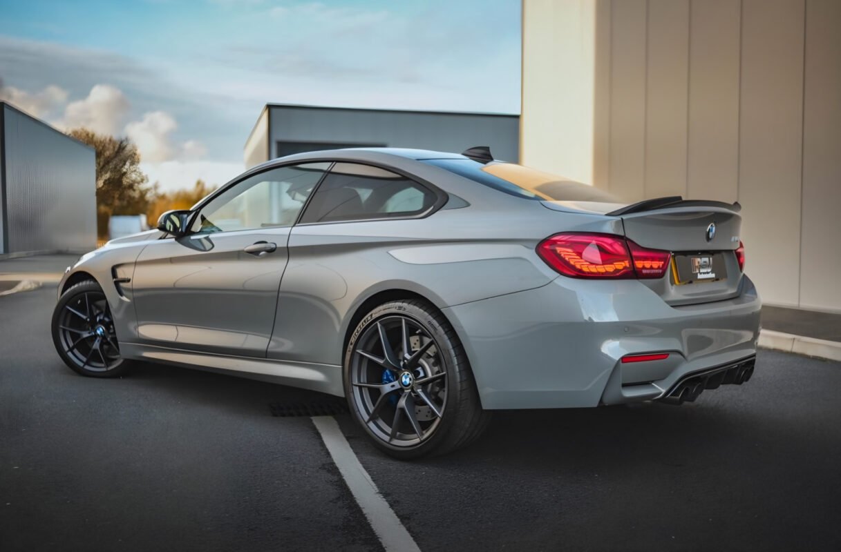 BMW M4 F82 CARBON FIBRE SPOILER CS STYLE