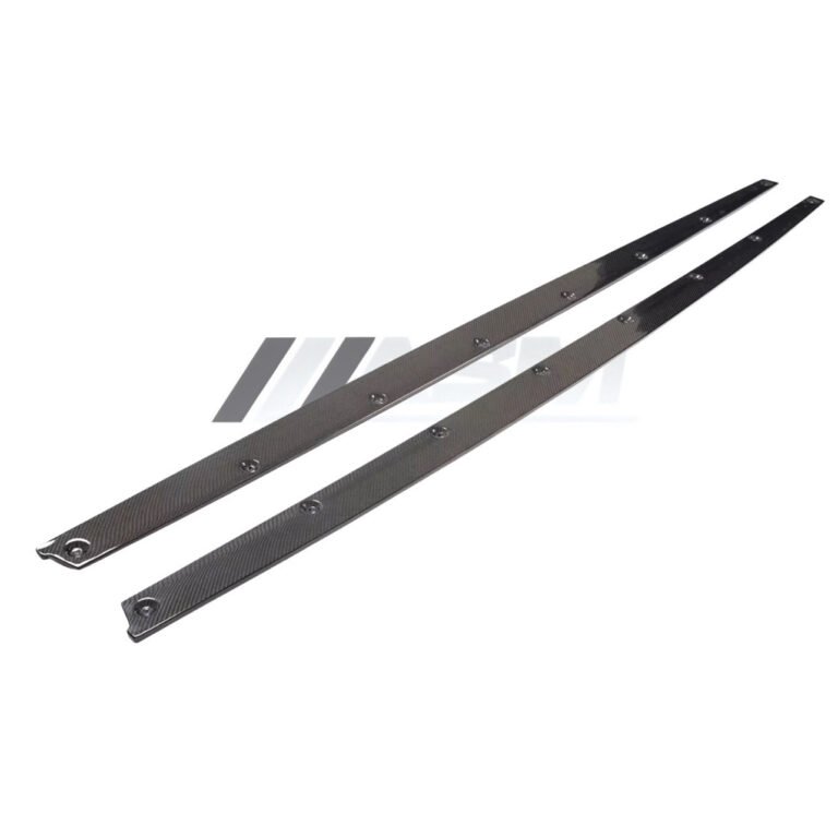 Close-up of BMW 3 Series F30/F31 V Style carbon fibre side skirts