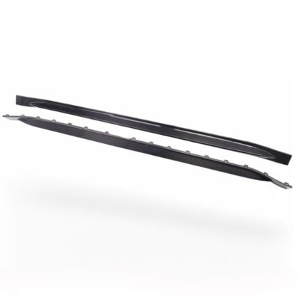 OEM Style dry carbon fibre side skirt replacements for BMW M3 G80/G81 gloss-finish rocker extensions with OEM fitment