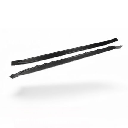 BMW M3 G80/G81 DRY CARBON FIBRE SIDE SKIRT REPLACEMENTS OEM STYLE
