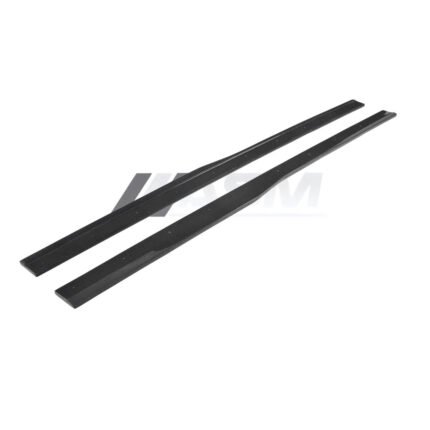 Carbon fibre side skirts for VW Golf R MK7/MK7.5 gloss-finish rocker extensions with OEM fitment