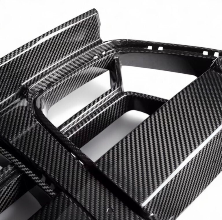 BMW M4 G82/G83 PRE-PREG DRY CARBON FIBRE GRILLE CSL STYLE