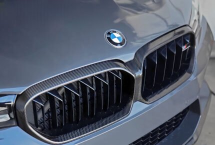 BMW F90 M5 PRE-PREG CARBON FIBRE FRONT GRILLE
