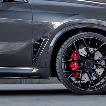 Installed carbon fibre side fenders with M Performance vents on BMW X5M F95 – ASM Performance premium upgrade