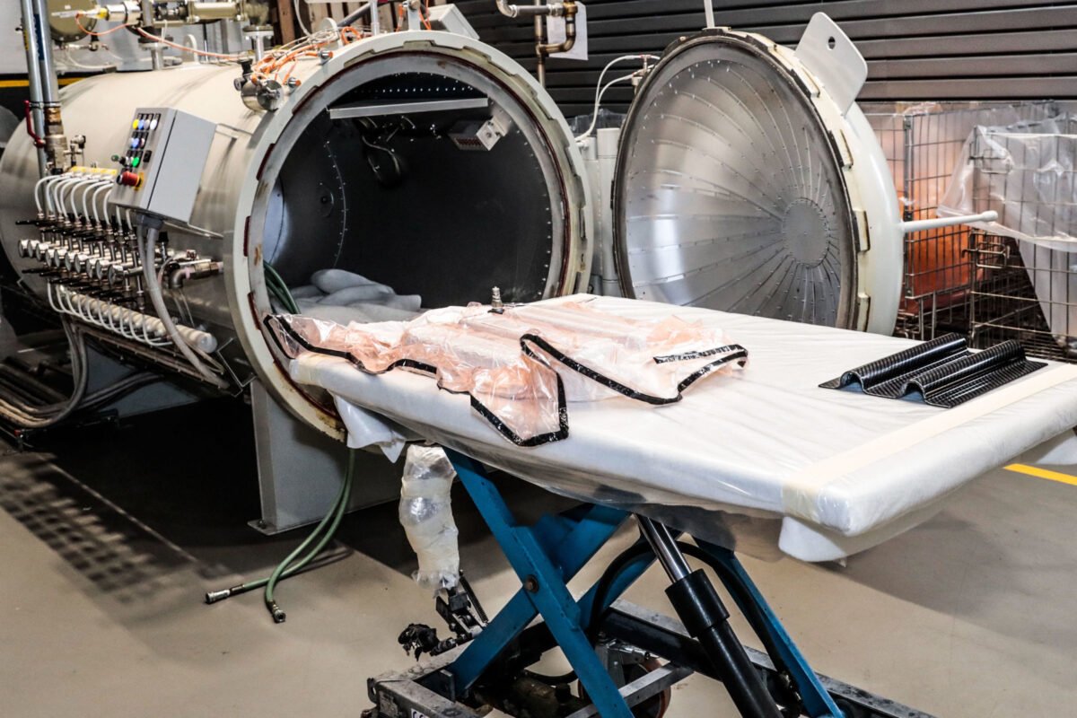 Wet Carbon Fibre Vs Dry Pre-Preg Carbon Fibre The Process Of Dry Carbon Fibre Production By ASM Sports Tech