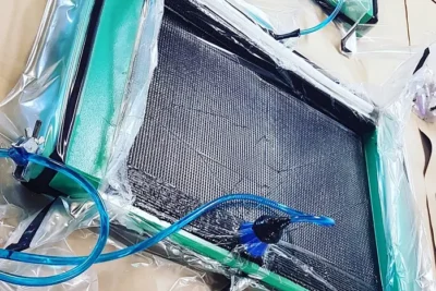 Dry Carbon Vs Wet Carbon: Which Material Is Right? Carbon Fibre Manufacturing Process Showing Precision Layering And Resin Application – Key To Long-Term Durability And Uv Resistance