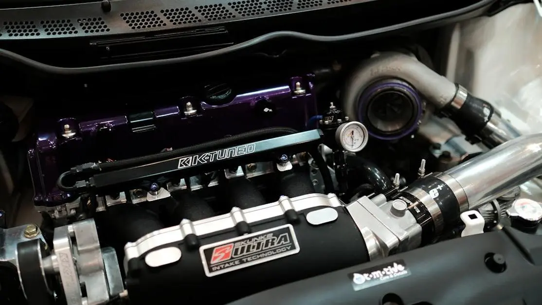 Aftermarket car manufacturers: turbocharged customized engine with high-performance parts